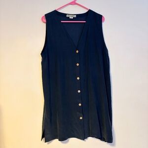 Worlds Apart Silk V Neck Button Up Sleeveless Blouse Navy Blue Womens Size M